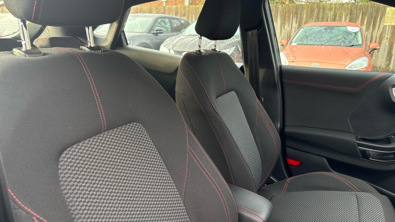 Ford Puma 1.0 EcoBoost Hybrid mHEV ST-Line 5dr Petrol Hatchback